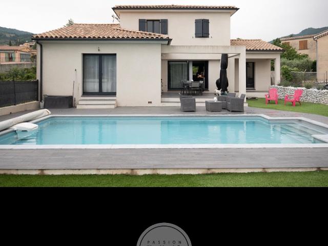 Maison 6 pièces 150 m²