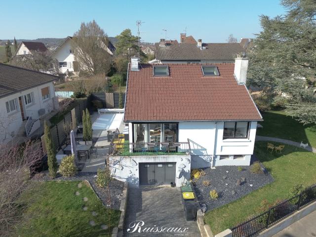 Maison 6 pièces 123 m²