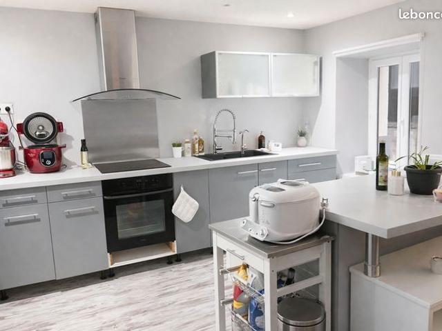 Maison 6 pièces 150 m²