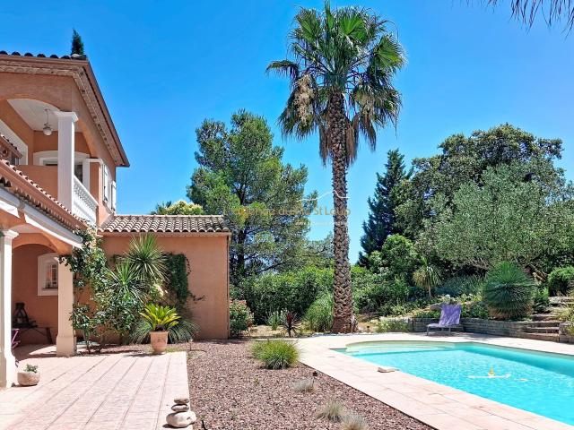 Maison 6 pièces 150 m²