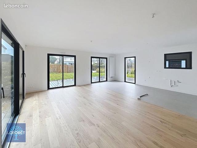 Maison 6 pièces 150 m²