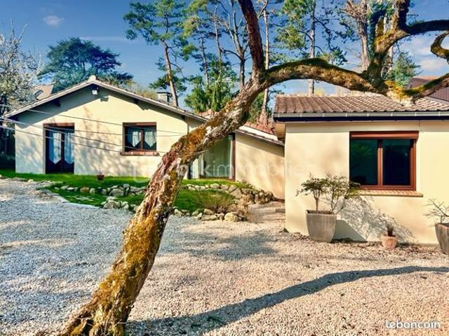 Maison 6 pièces 150 m²