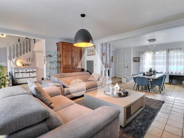 Maison 6 pièces 150 m²