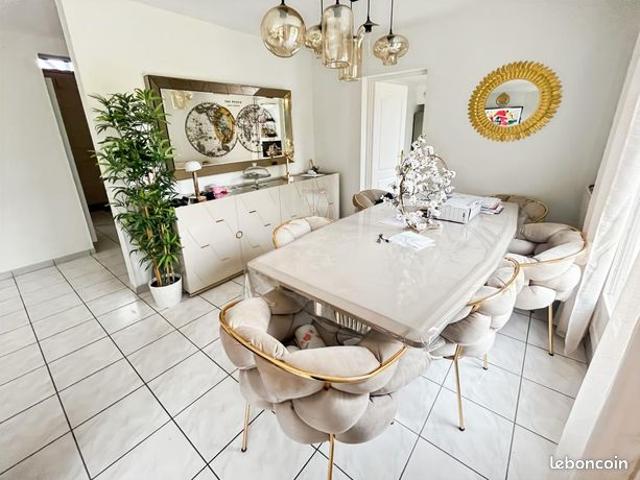 Maison 6 pièces 150 m²