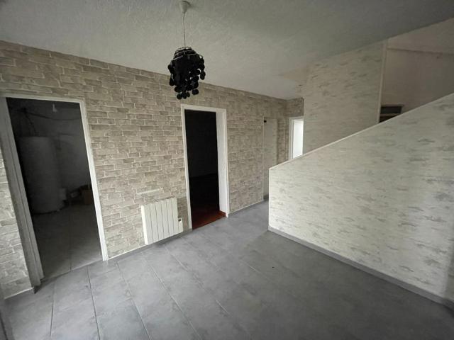 Maison 6 pièces, 150 m² à louer à Fleury les Aubrais 45400