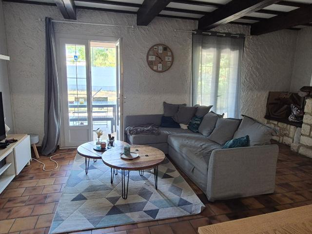 Maison 6 pièces, 150 m² à louer à Saint Paul Trois Châteaux 26130