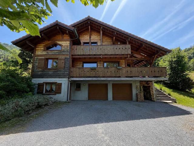 Maison 6 pièces 151 m²
