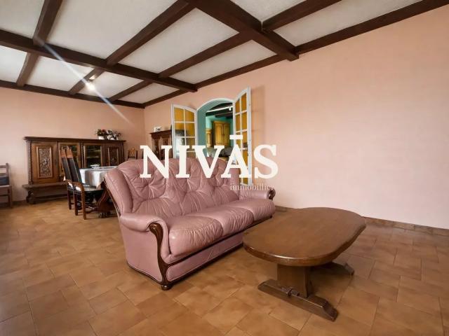Maison 6 pièces 151 m²