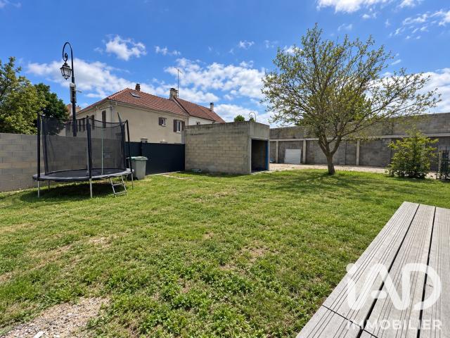Maison 6 pièces 151 m²