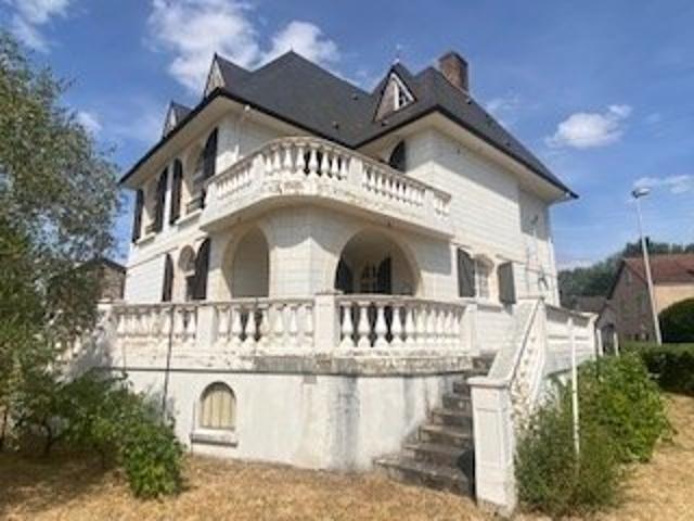 Maison 6 pièces 151 m²