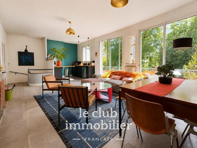Maison 6 pièces 151 m²