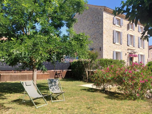 Maison 6 pièces 151 m²