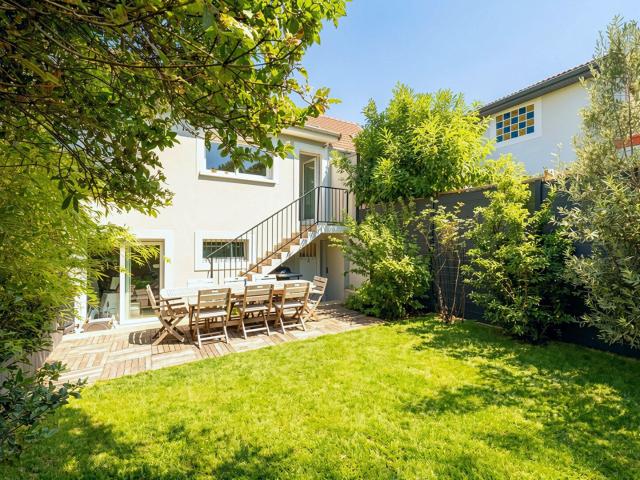 Maison 6 pièces 151 m²