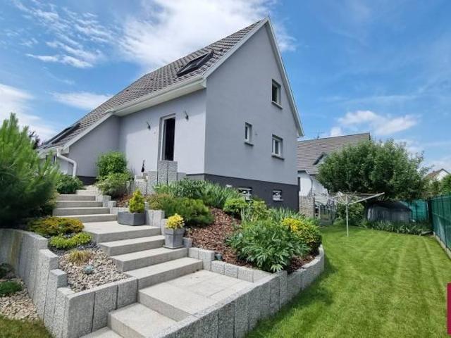 Maison 6 pièces 151 m²