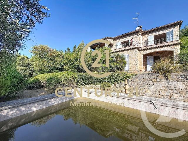 Maison 6 pièces 151 m²