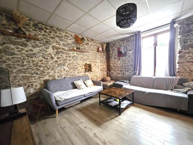 Maison 6 pièces 151 m²