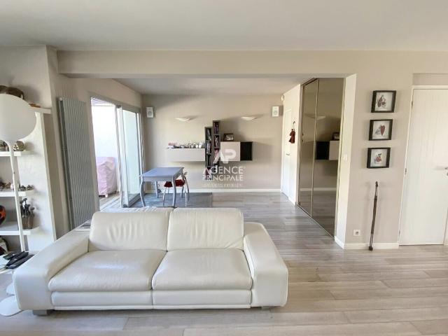 Maison 6 pièces 151 m²