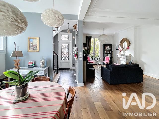 Maison 6 pièces 151 m²