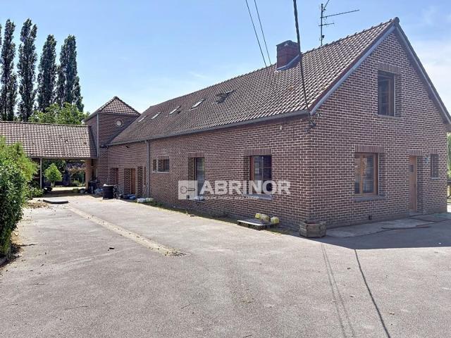 Maison 6 pièces 151 m²