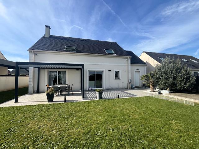Maison 6 pièces 151 m²