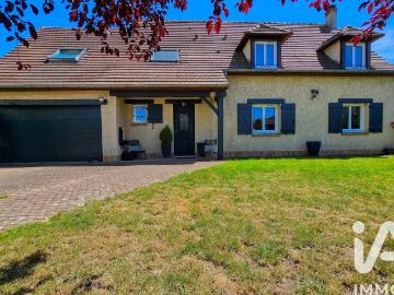 Maison 6 pièces 151 m²