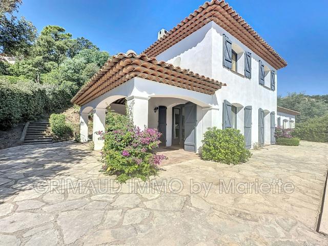Maison 6 pièces 151 m²
