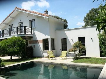 Maison 6 pièces 151 m²