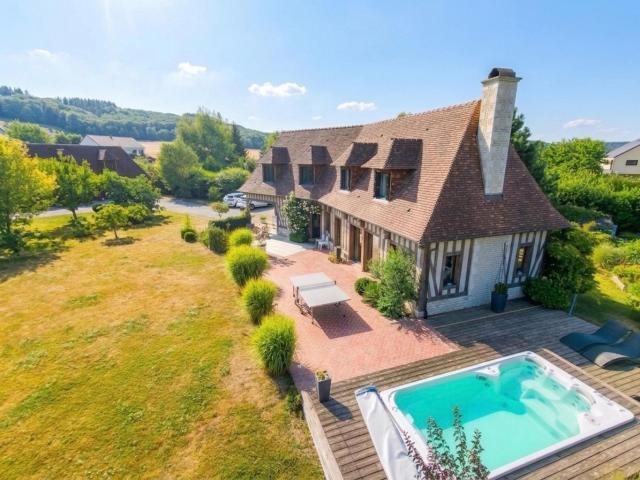 Maison 6 pièces 151 m²