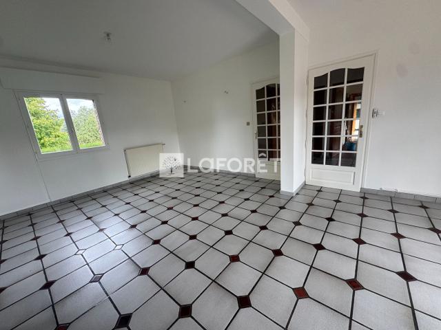 Maison 6 pièces, 151 m² à louer à Mérignies 59710