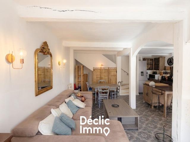 Maison 6 pièces, 151 m² à louer à Grasse 06520
