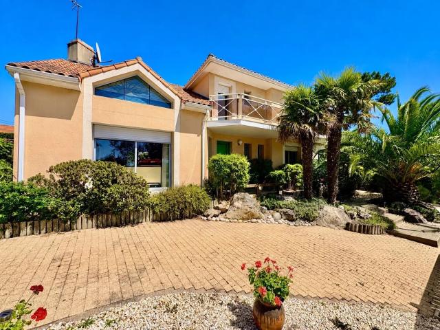 Maison 6 pièces 152 m²