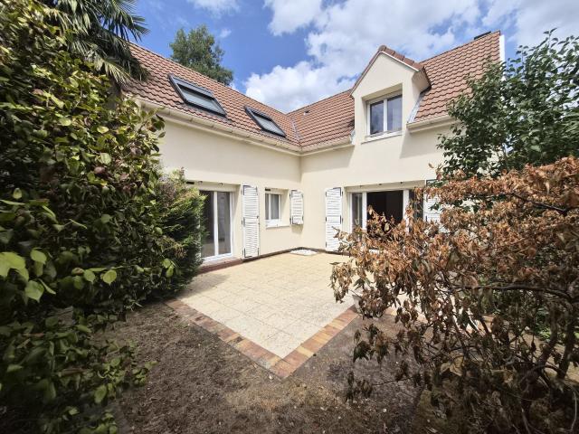 Maison 6 pièces 153 m²