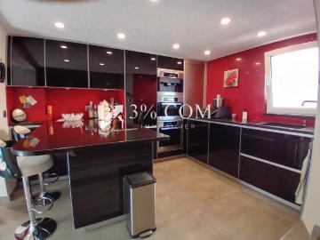 Maison 6 pièces 153 m²