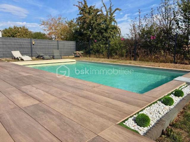 Maison 6 pièces 153 m²