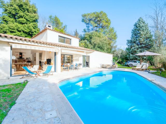 Maison 6 pièces 153 m²