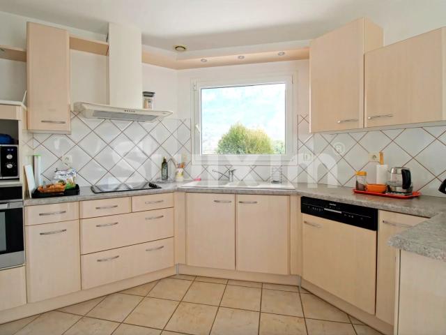 Maison 6 pièces 153 m²