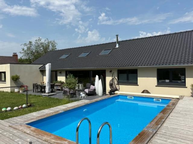 Maison 6 pièces 153 m²