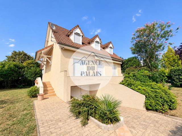 Maison 6 pièces 153 m²