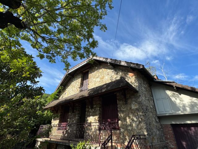 Maison 6 pièces 153 m²
