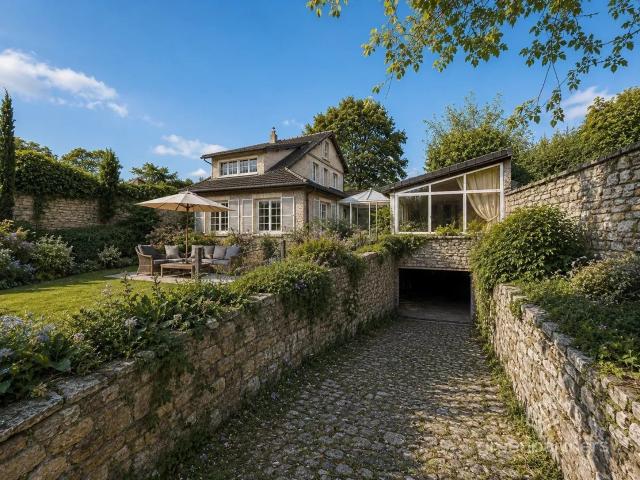 Maison 6 pièces 164 m²