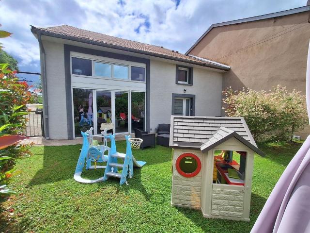 Maison 6 pièces 164 m²