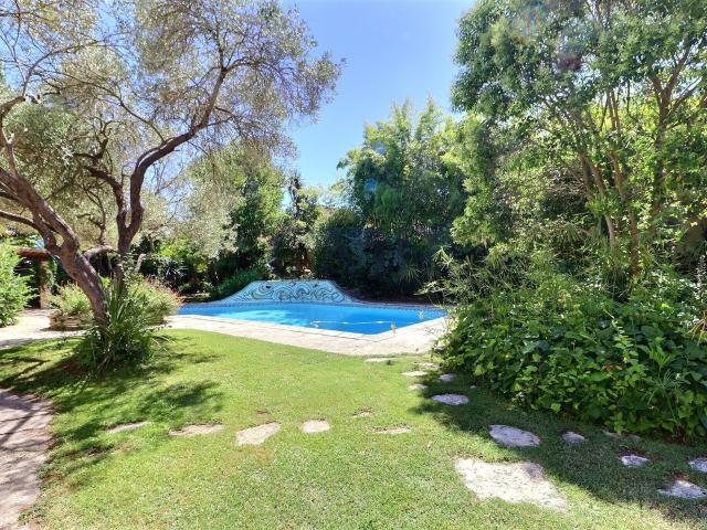 Maison 6 pièces 164 m²