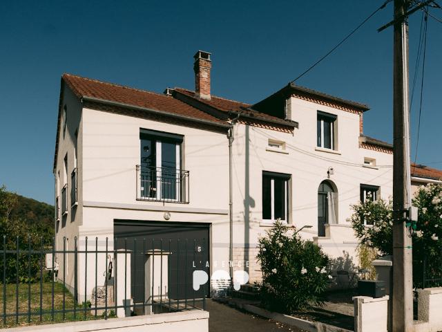 Maison 6 pièces 164 m²
