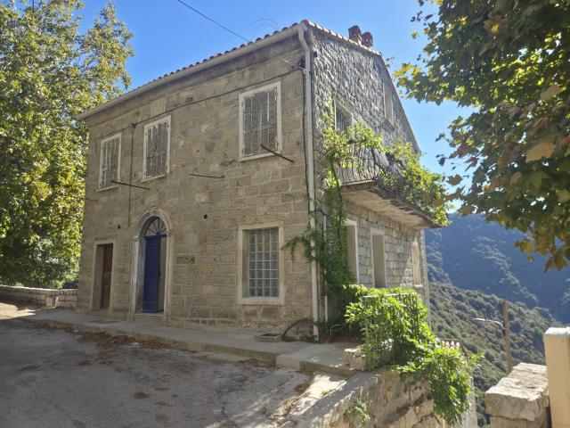 Maison 6 pièces 164 m²