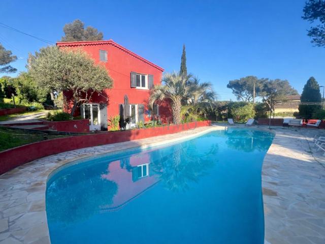 Maison 6 pièces 164 m²