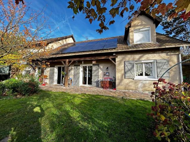 Maison 6 pièces 165 m²