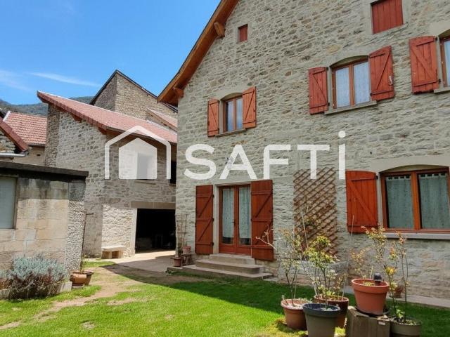 Maison 6 pièces 165 m²