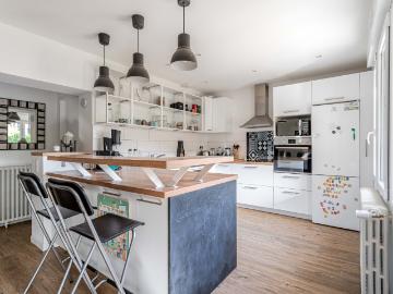 Maison 6 pièces 165 m²
