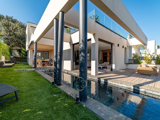 Maison 6 pièces 165 m²
