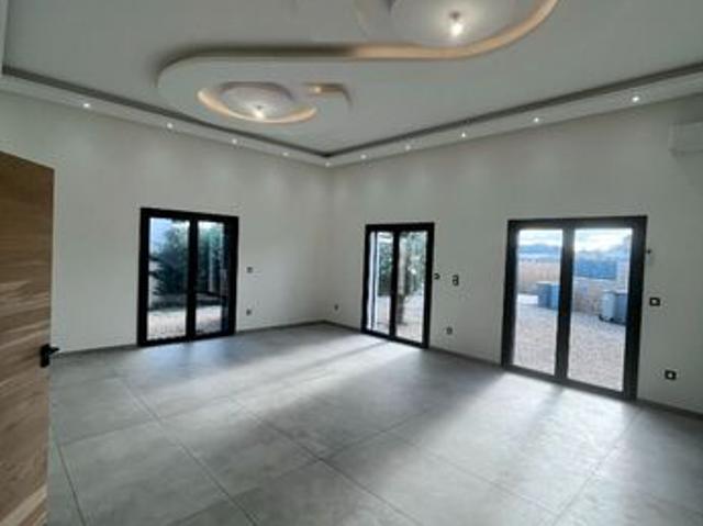Maison 6 pièces 165 m²